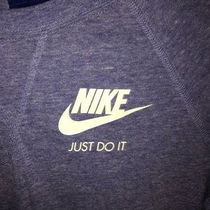 Nike long sleeve shirt